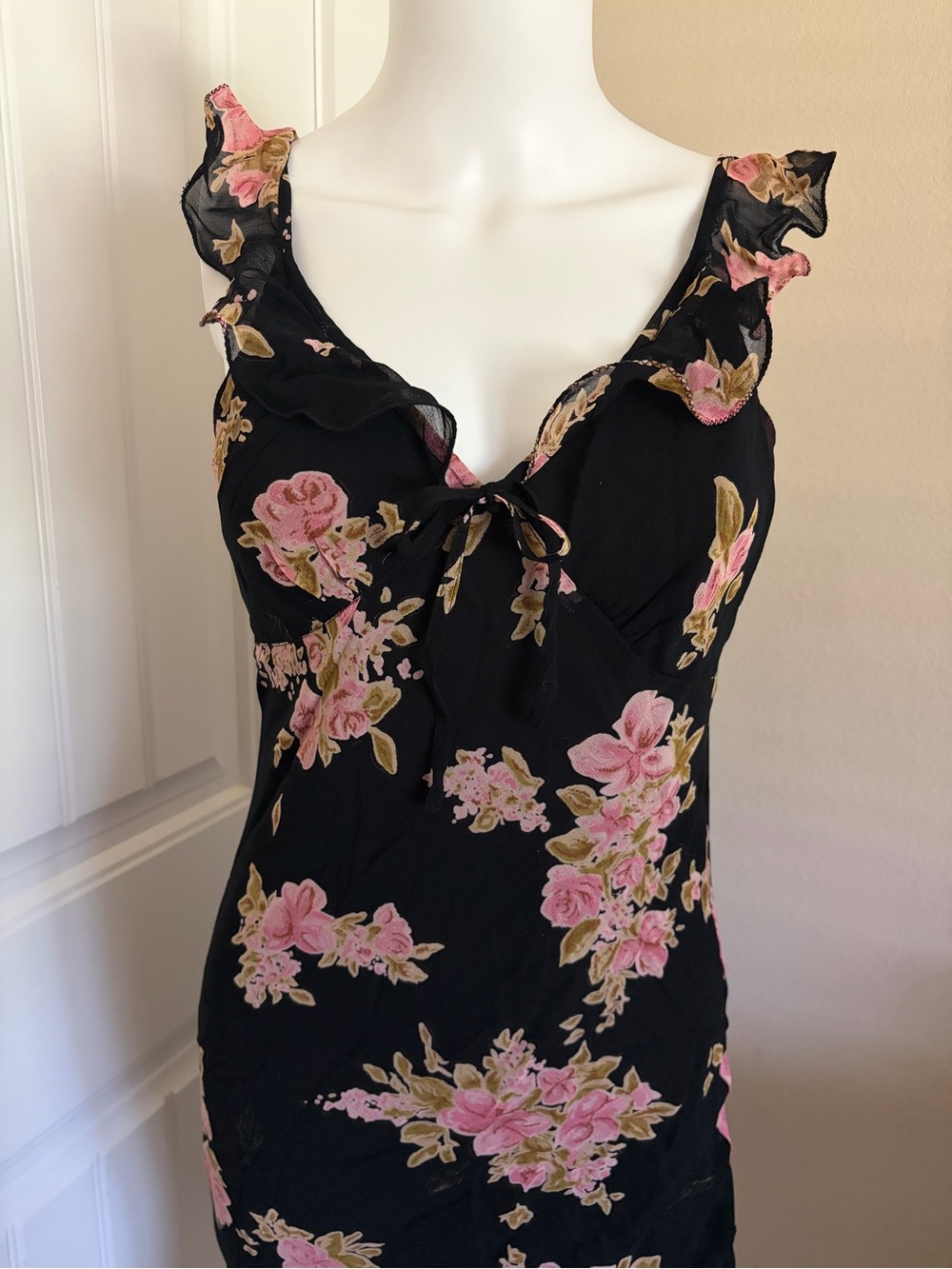 Vintage Y2K Black & Pink Floral Frilly Ruffle Midi Dress